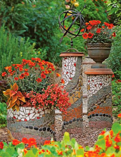 Mosaic Flower Pots Are An Easy Craft