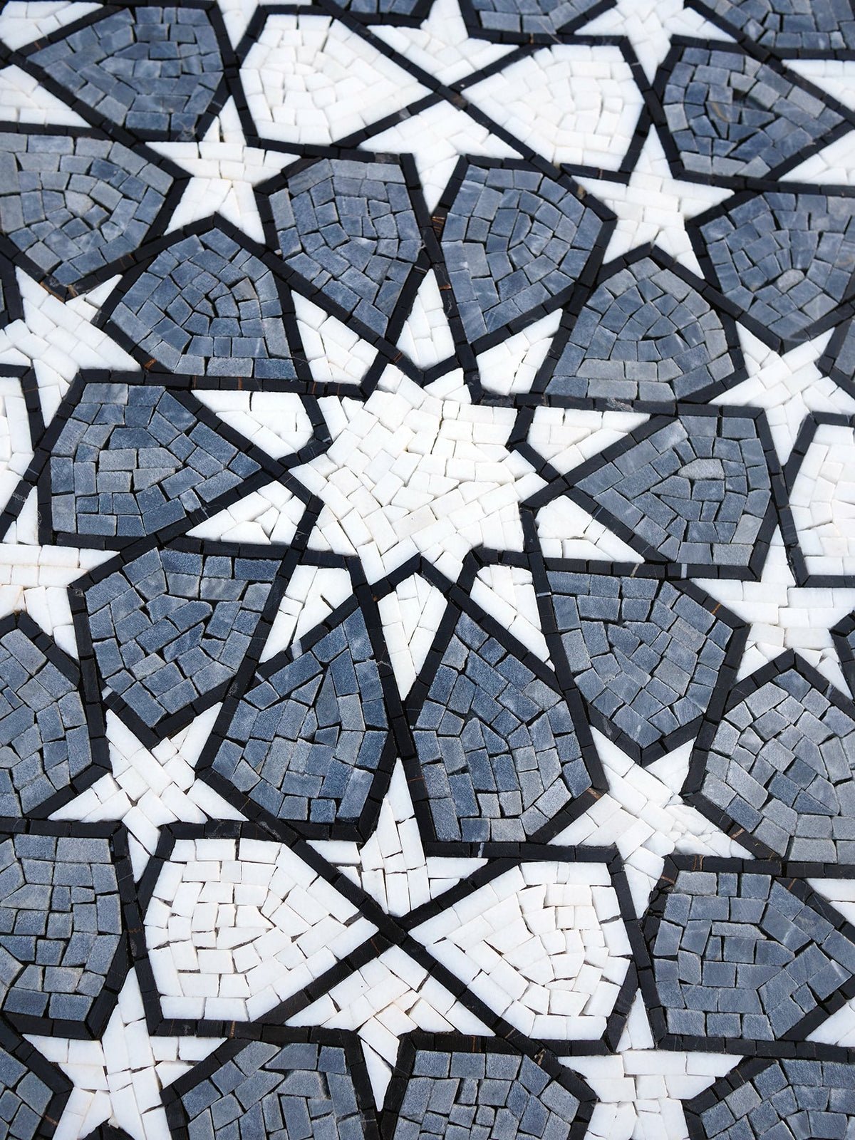 Interlocking Star Moasic Pattern Geometric Harmony: A Mosaic of Interlocking Stars | Geometric | Mozaico