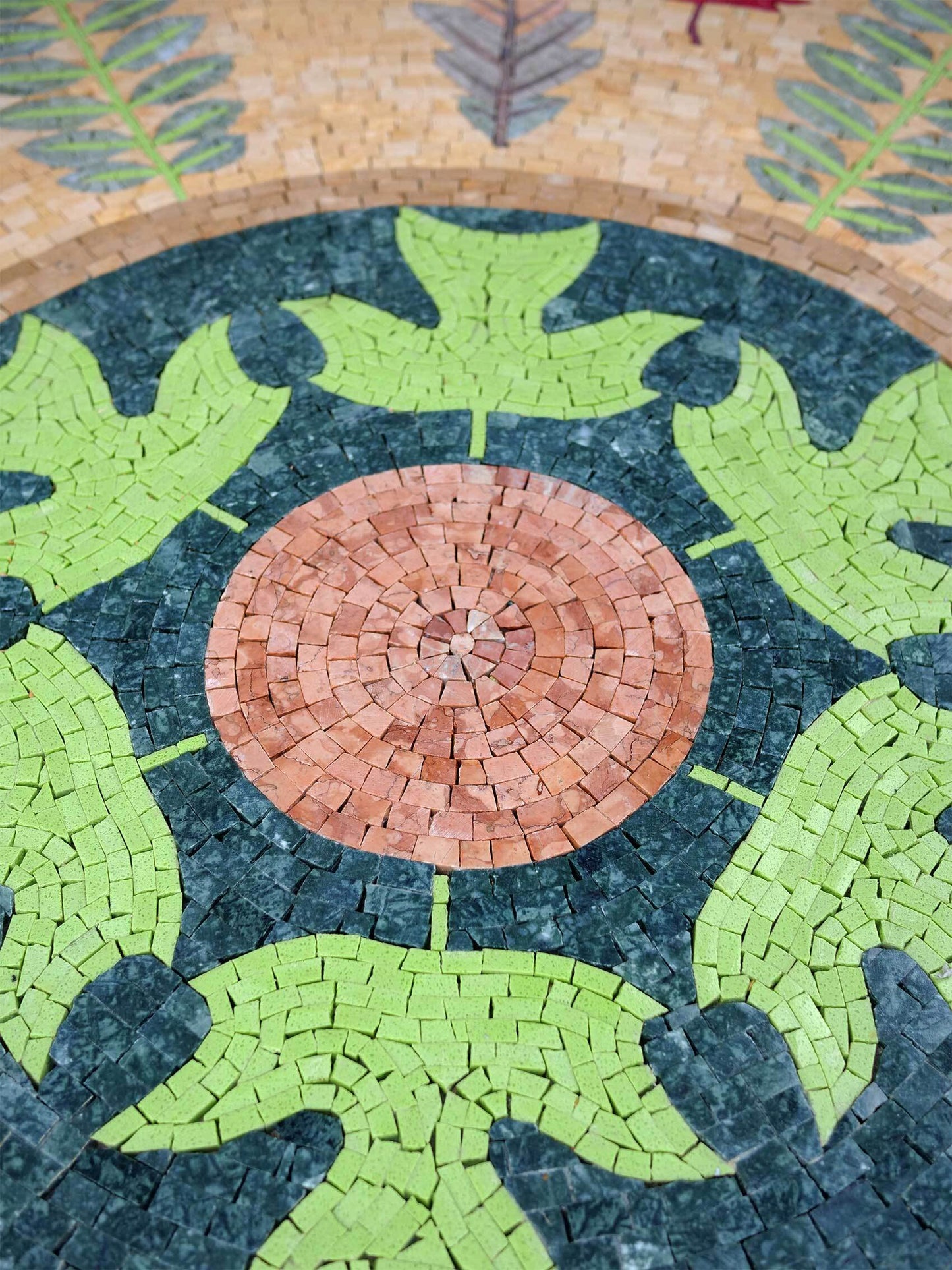 Autumn Leaves Round Medallion – Nature-Inspired Marble Floor & Wall Mosaic - Mesh Backing