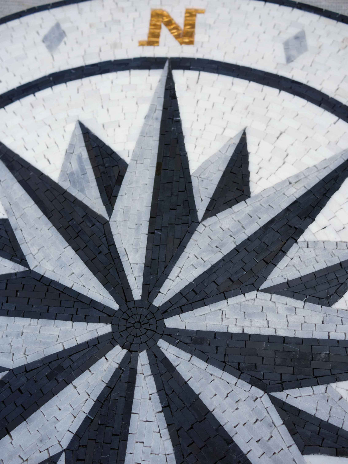 Classic Compass Rose – Black and Gold Marble Mosaic Rug - Mesh Backing