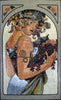 Mulher com arte mural em mosaico de frutas