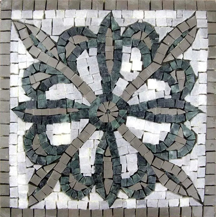 Plaza de mosaicos - Golareh
