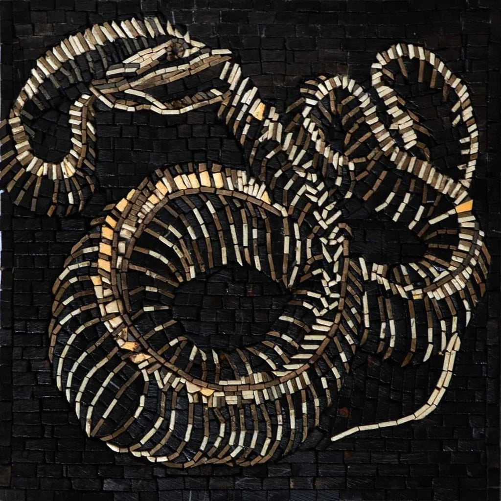 Art mural en mosaïque de squelette de serpent
