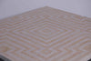 Table carrée en mosaïque de labyrinthe