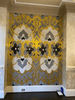 Backsplash de mosaico de vidro de flores douradas