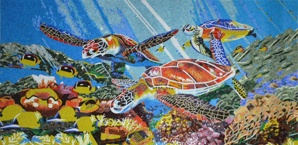 Mural vibrante de mosaico de vidro com tartarugas marinhas e peixes