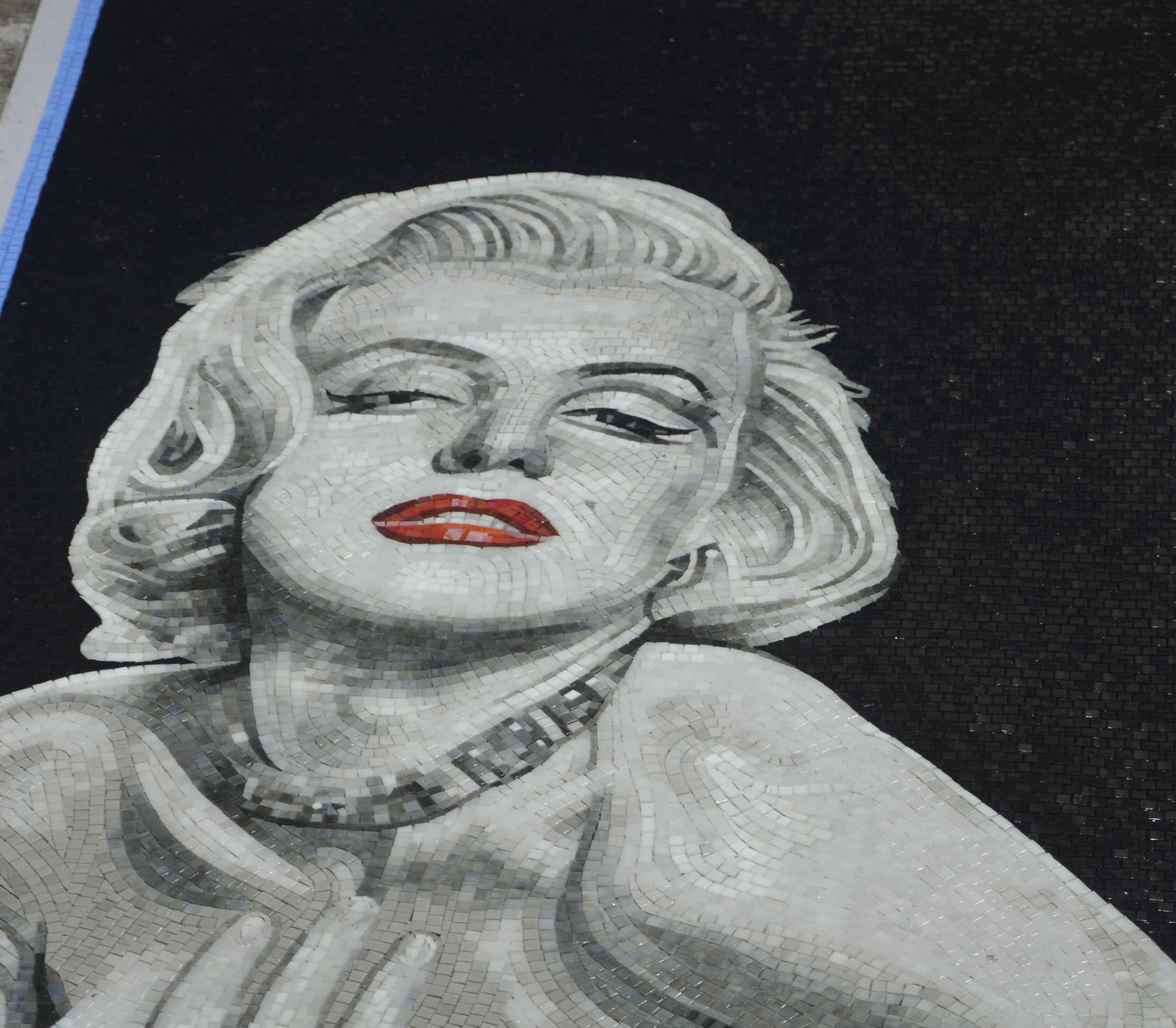 Glass Mosaic Art - Marilyn Monroe | Mozaico
