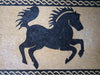 Handgefertigtes Marmormosaik - Schwarzes Pferd Mozaico
