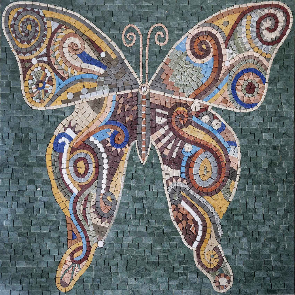 Arte em mosaico - borboleta colorida