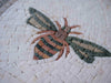 Opera d'arte in mosaico di api