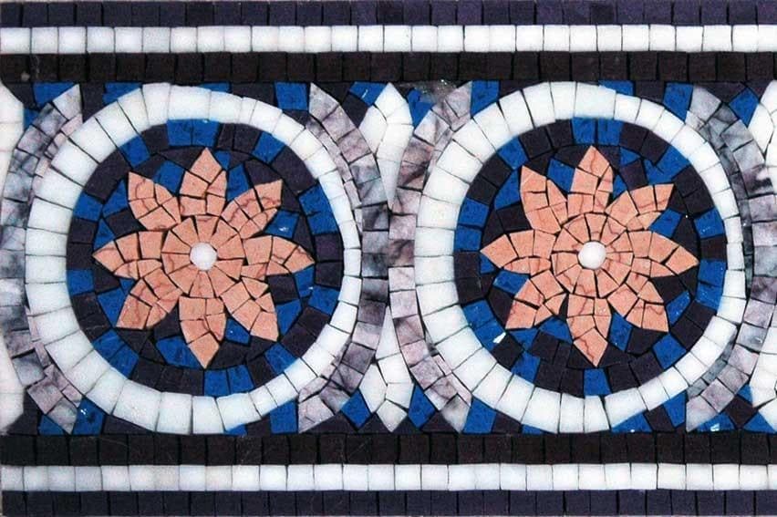 Borda de mosaico de flores japonesas