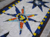 Arte em mosaico com emblema de estrela