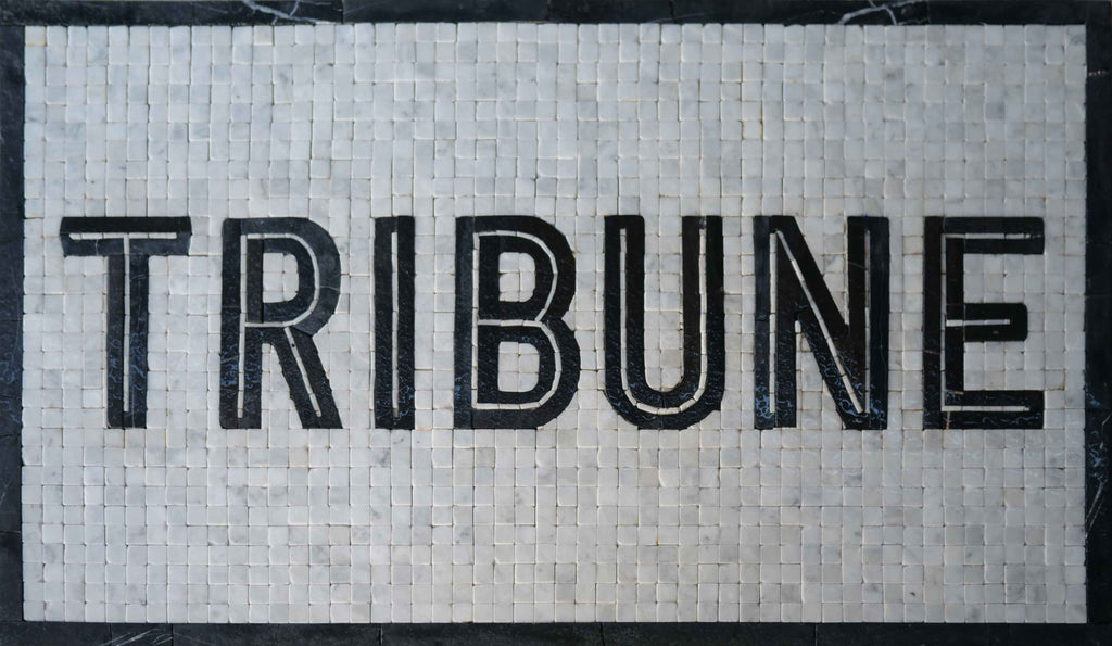 Tribune Sign - Obra de mosaico