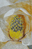Мраморная мозаика - желтый цветок