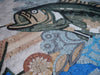 Medaglione in mosaico - Il pesce affamato