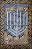 O símbolo judaico do mosaico de menorá
