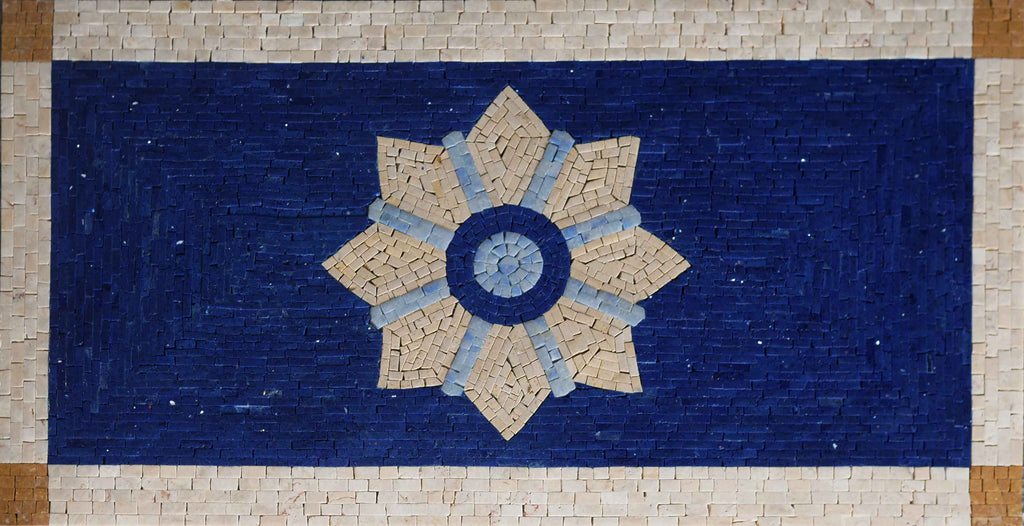 Mosaico decorativo a forma di stella gometrica