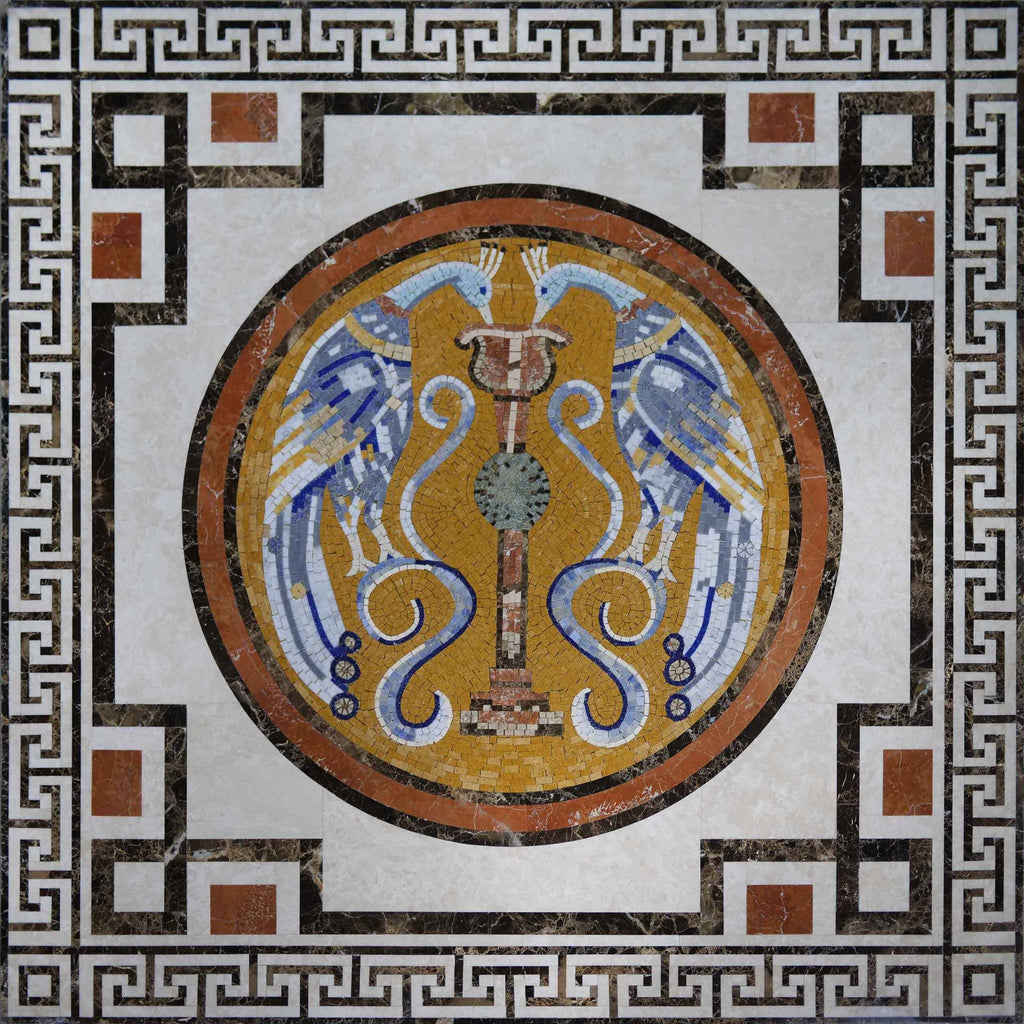 Arte em mosaico - medalhão de pavão